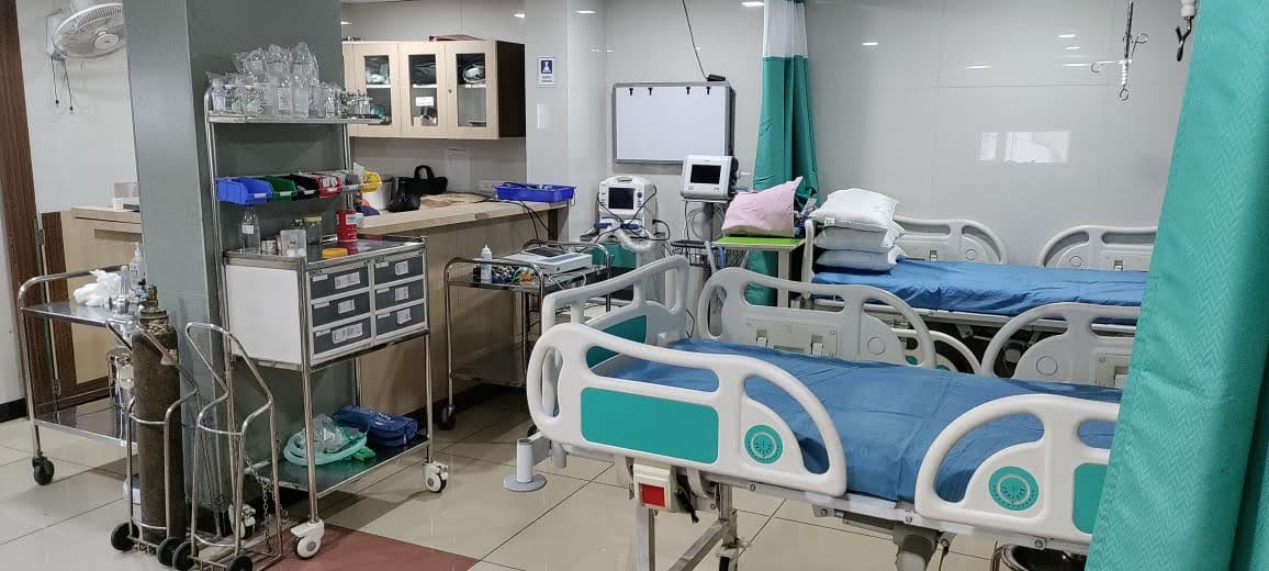 Comprehensive ICU Services